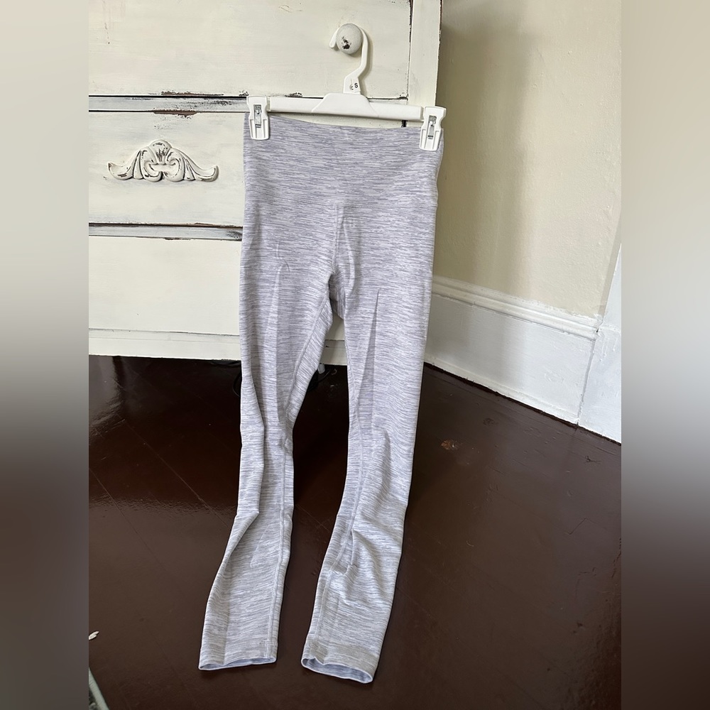 Lululemon wunder under high rise leggings size 6